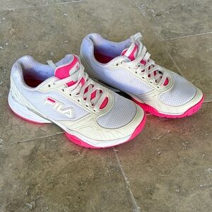 Fila Women's White and Hot Pink Athletic Shoes